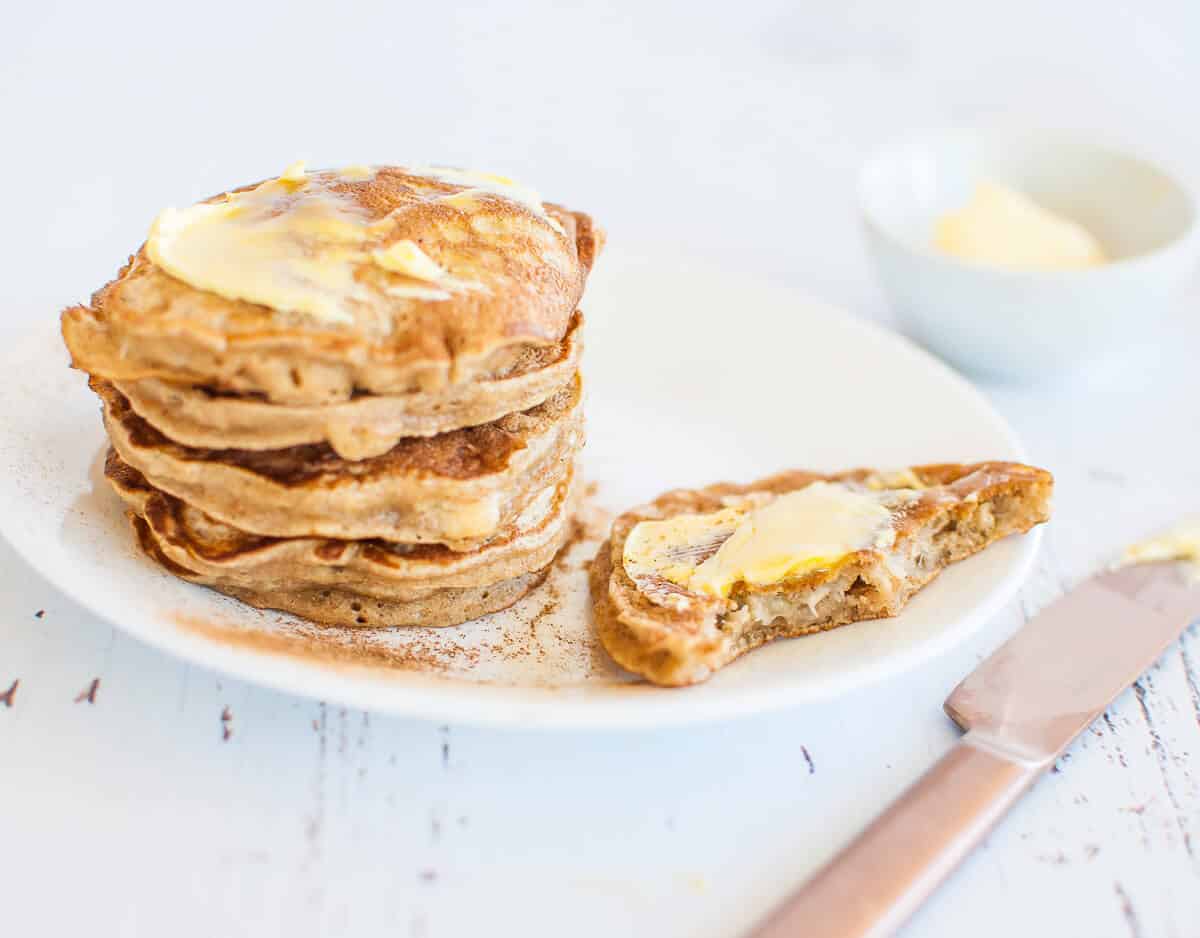 Banana pikelets with butter