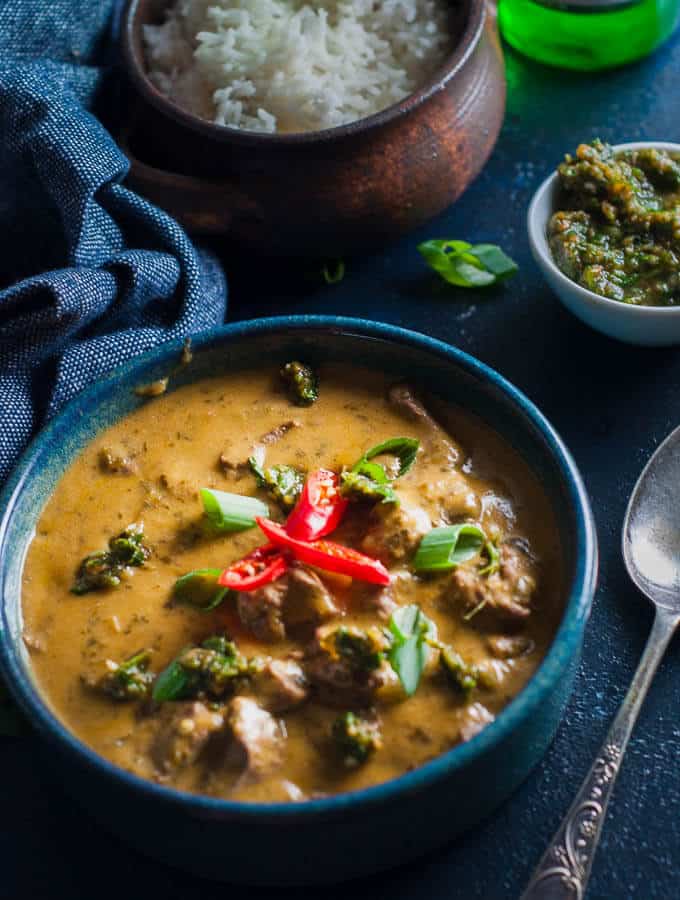 pressure cooker beef curry with rice and coriander sauce