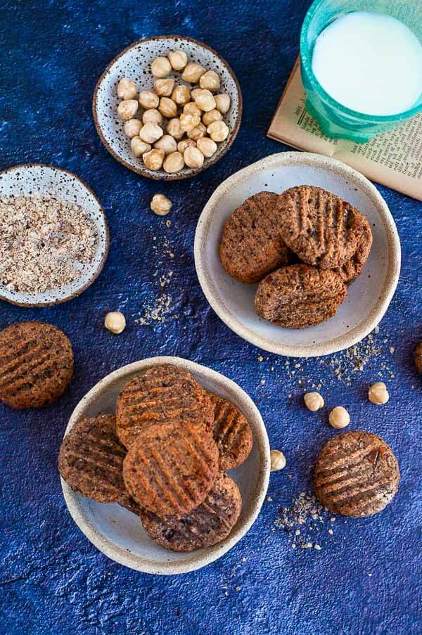 two plates of hazelnut meal cookies