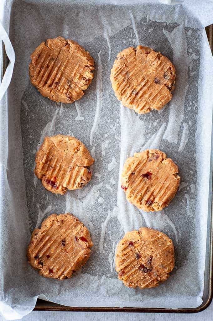 uncooked Peanut Butter Date Cookies in baking tray