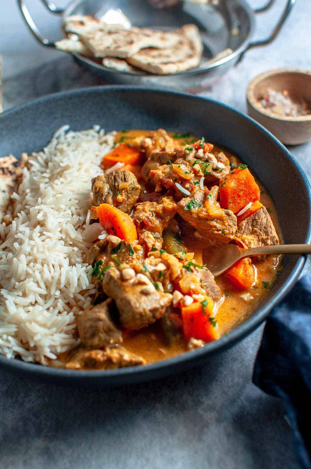 Slow Cooker Beef Korma Curry Bowl