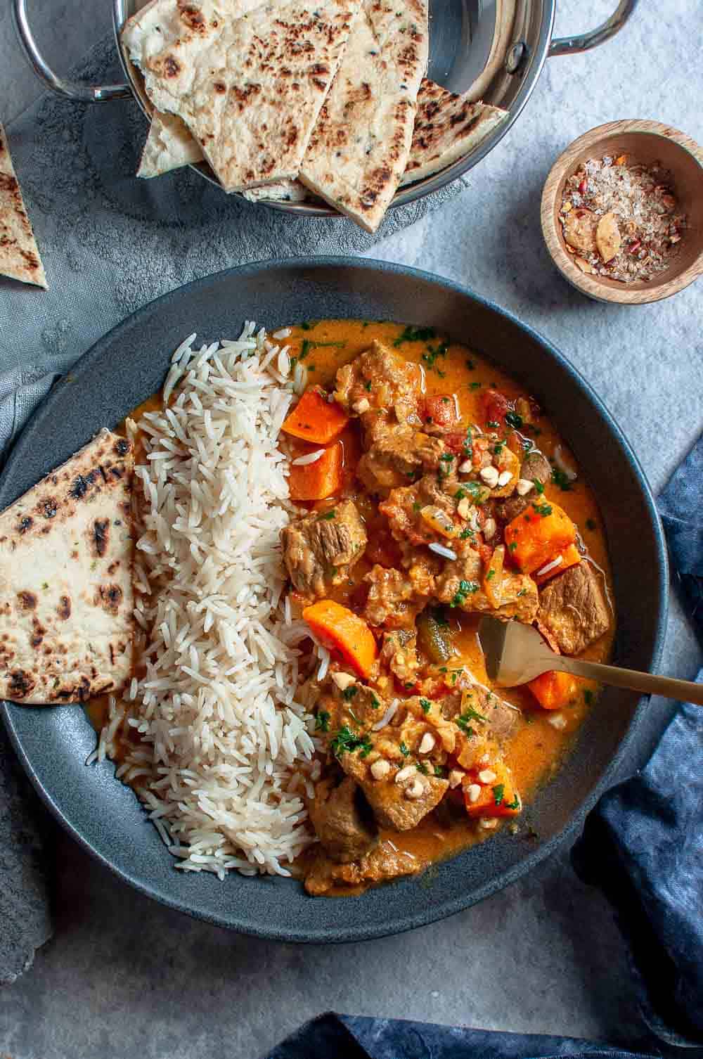 Beef Korma Curry Bowl