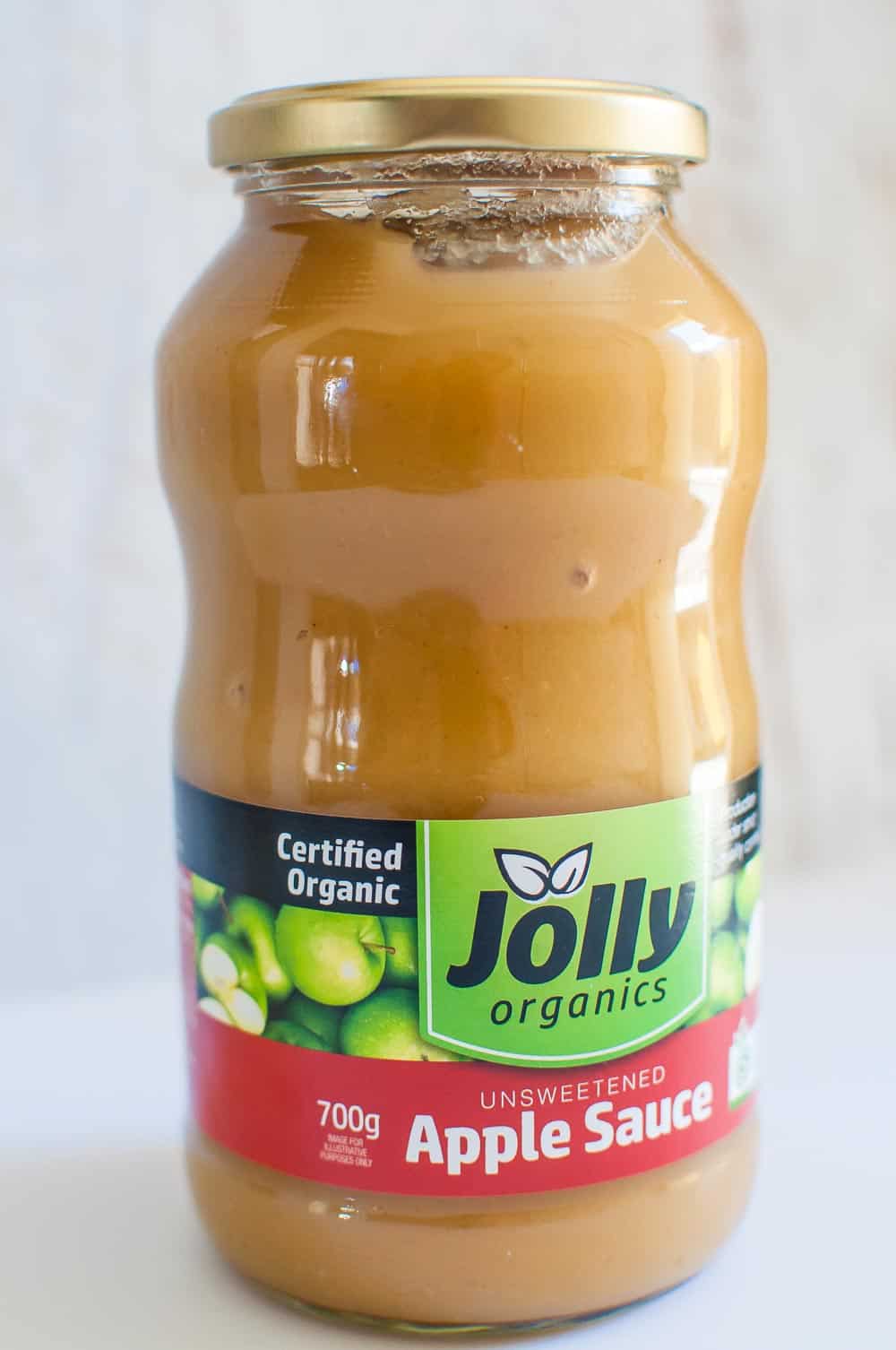 a jar of unsweetened applesauce