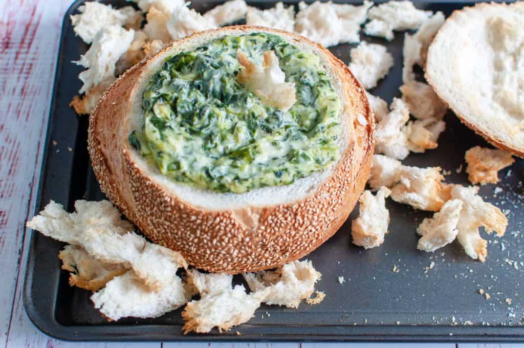 Creamy Spinach Cob Loaf Party Dip
