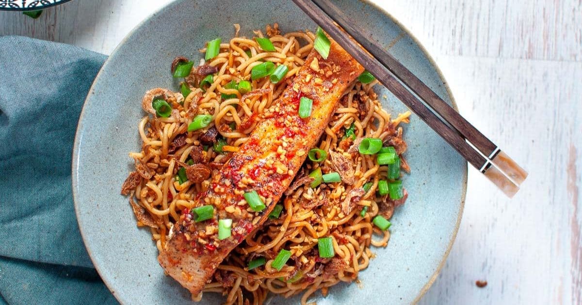 Asian Salmon with Noodles | My Sugar Free Kitchen