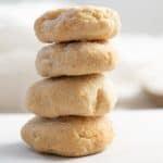 Amaretti Biscuit Pin