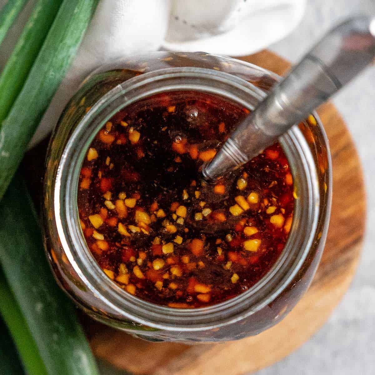 a jar of sugar free teriyaki sauce with garlic 