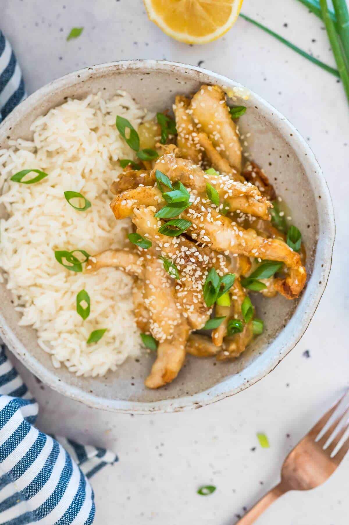 honey lemon chicken with sesame seeds and scallions