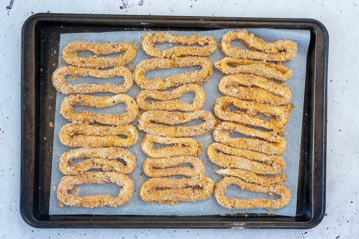 breaded calamari rings on a tray