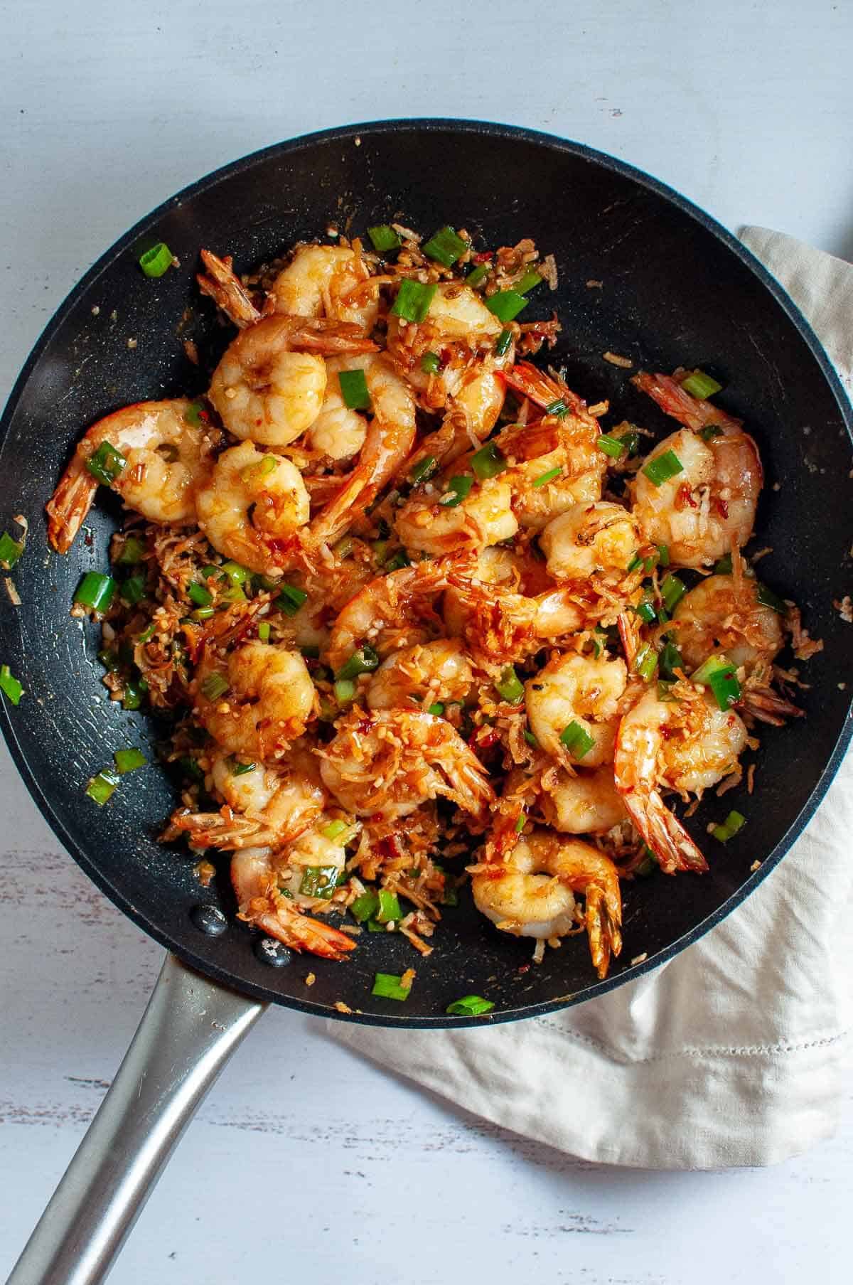 butter prawn in a wok with seasonings